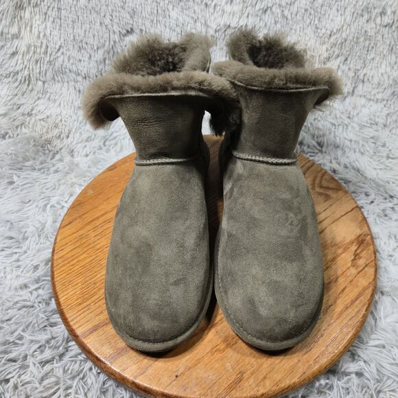 Kirkland Signature Womens 10 Shearling Sheepskin Ultimate Comfort Winter Boots - Picture 2 of 8